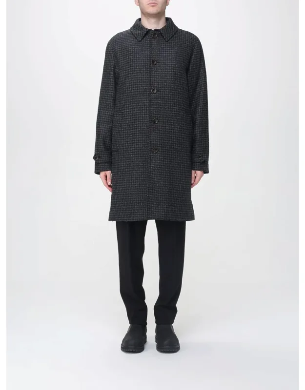 _coat With Features_