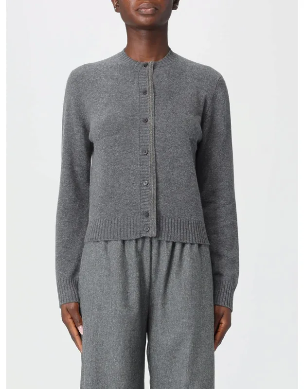 Sweater Color Lead