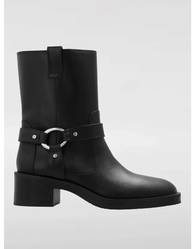Boots Color