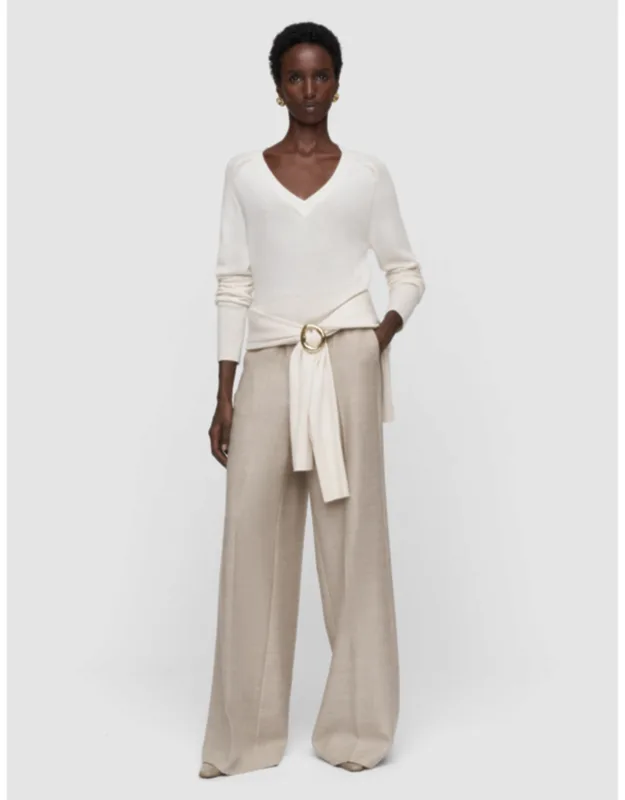 Lucille Light Pure Cashmere V Neck Jumper