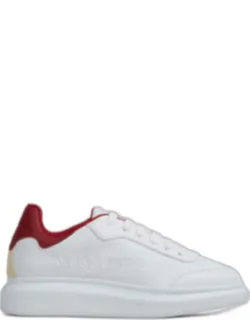 Sneakers Oversized Logo With Round Toe And Lace-up Design