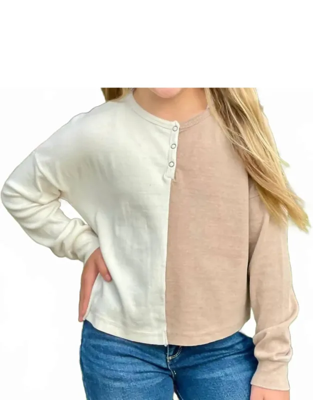 Star Henley Top