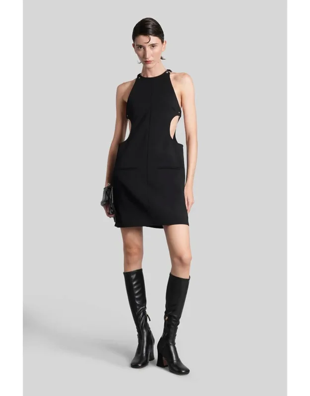 Long Dress With Round Neck And Sleeveless