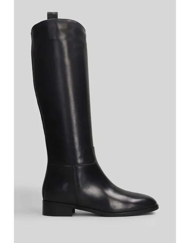 Low Heels Boots In Black Leather, Round Toe, Slip On