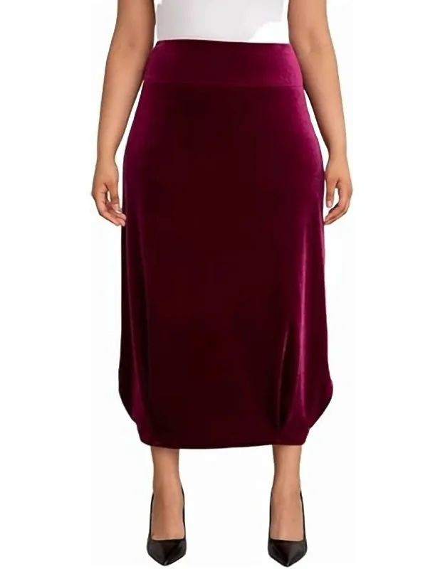 Pleat Hem Skirt