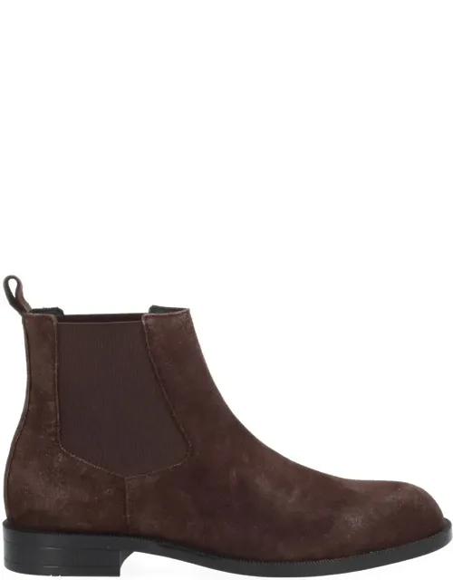 Boot "tayil"