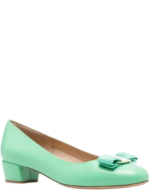 Vara Leather Pumps