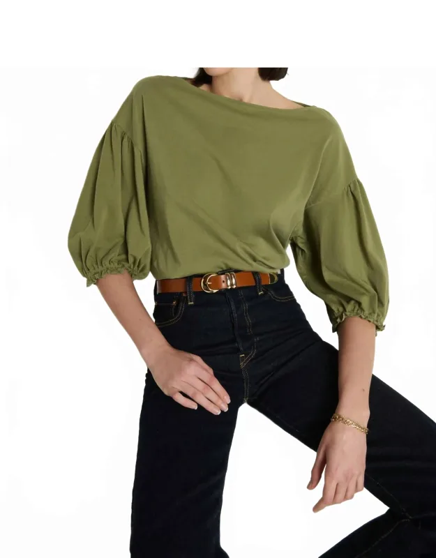 Boatneck Top