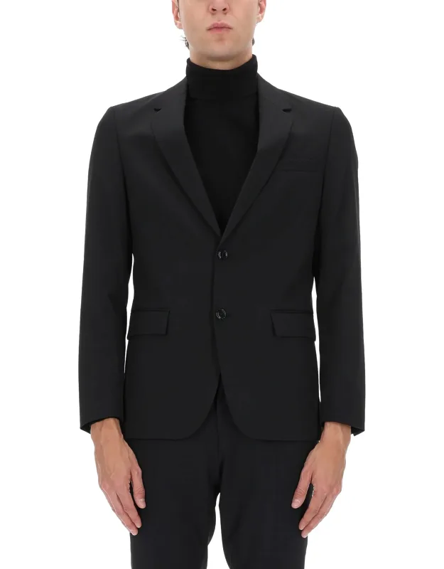 Blazer Model Is 190 Cm Tall, Wears Size 48