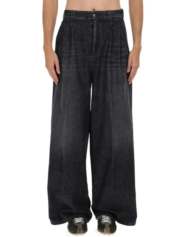 Jeans With Logo