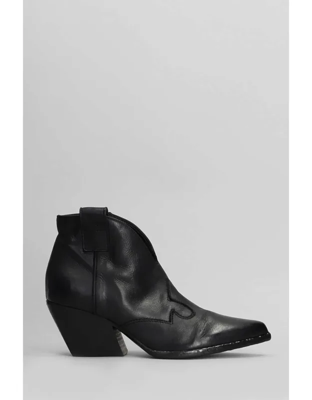 Texan Ankle Boots