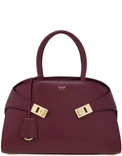 Hug M Bag