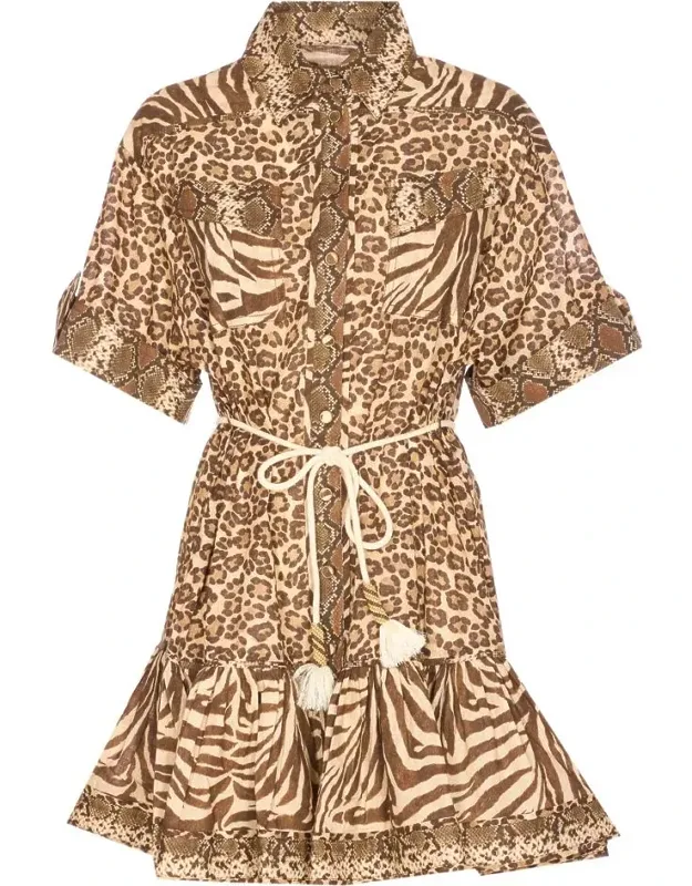 Dress With Buttons Closure And Pocket On The Front