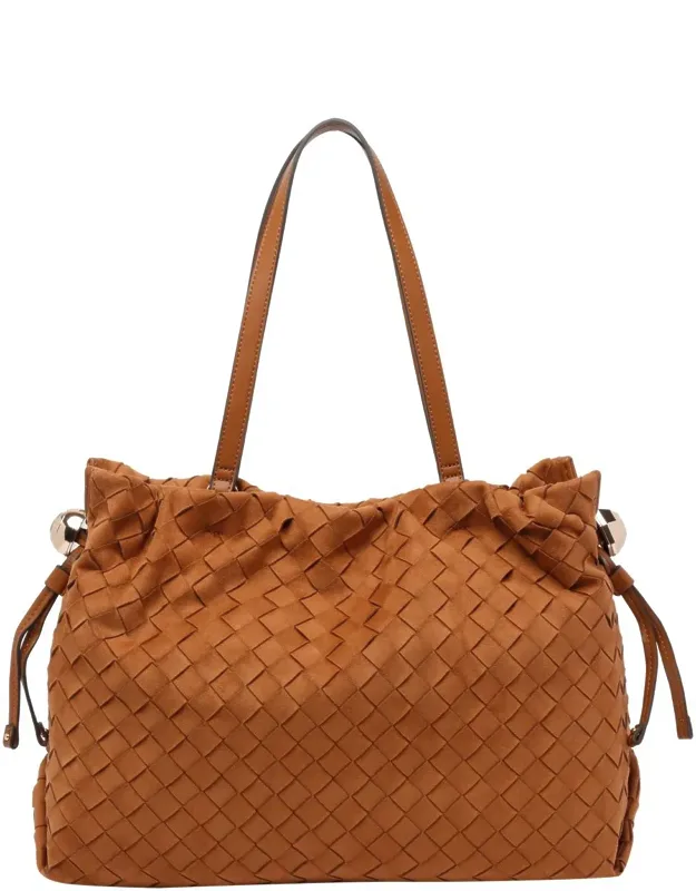 Tote Bag With Magnetic Closure And Inner Zipped Pocket
