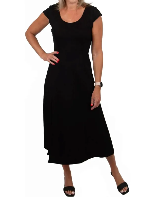 Scoop Neck Slit Maxi Dress