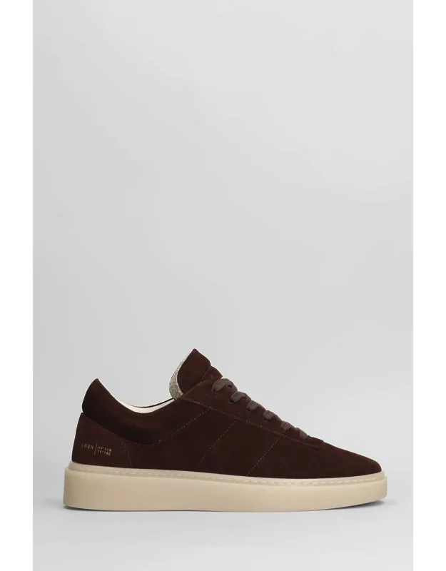 Fly Sneakers
