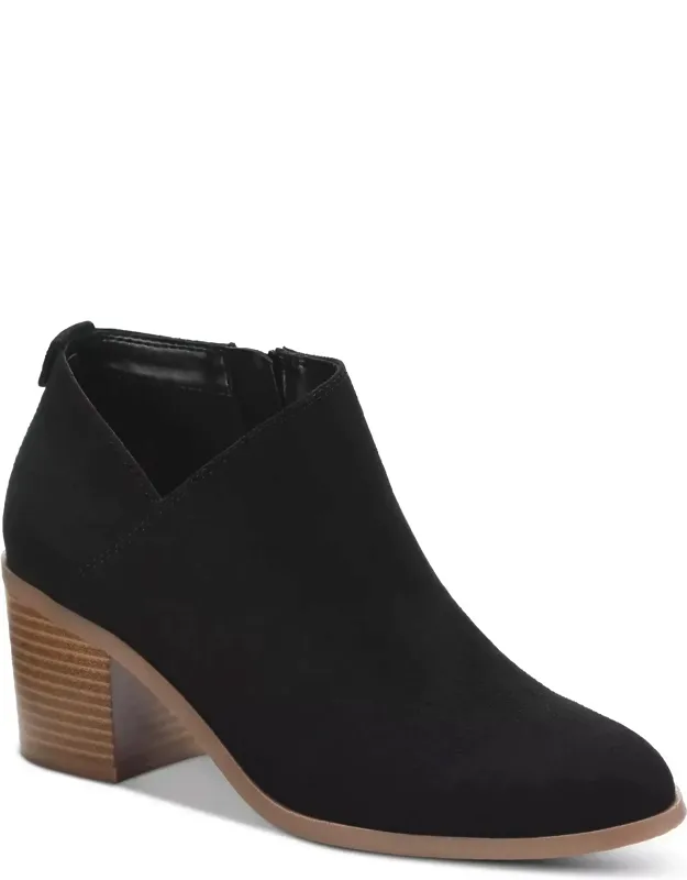 Felaa Booties With Asymmetrical Zip And Block Heel