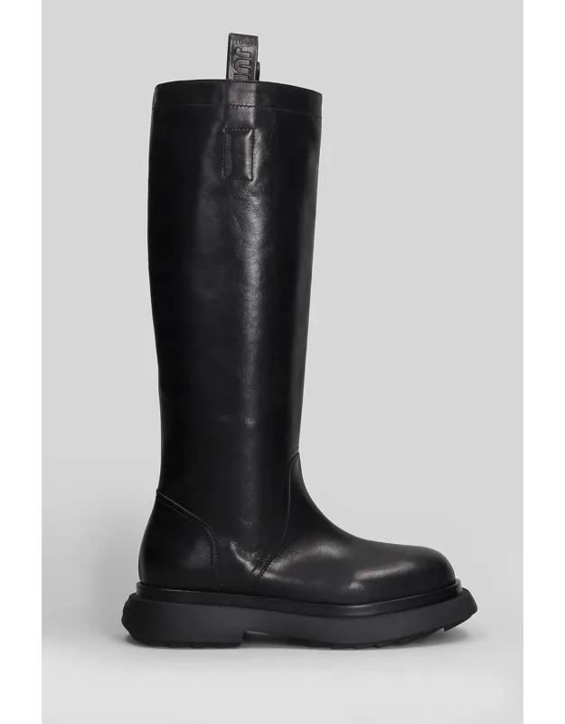 Low Heel Boots