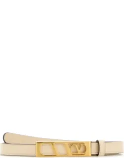Ivory Leather Vlogo Signature Belt