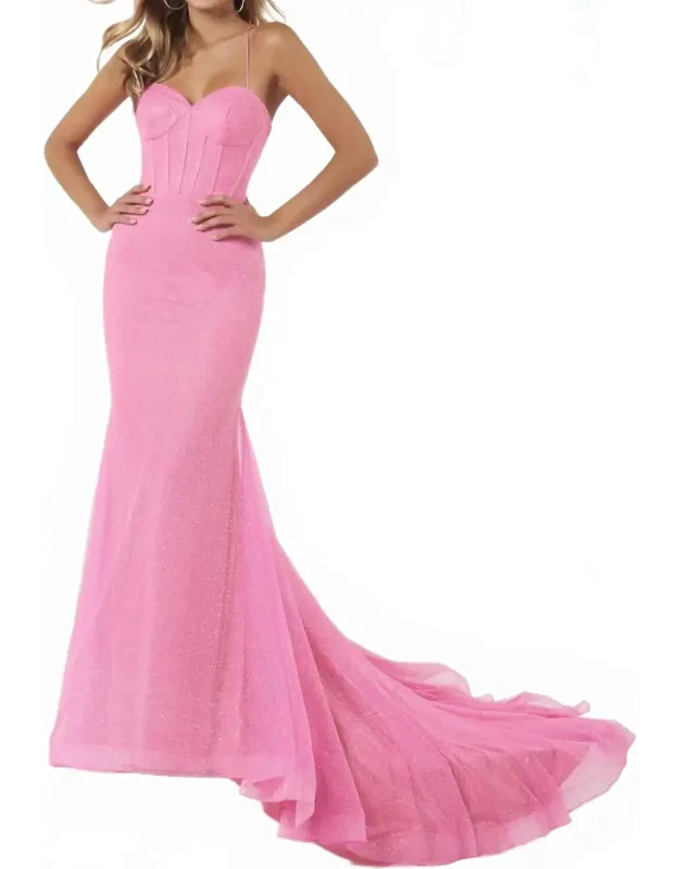 Prom Dress In Bright Pink With Mermaid Silhouette And Sweetheart Neckline