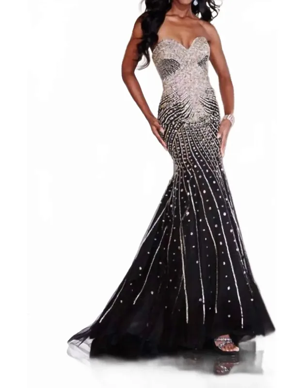 Prom Dress In Elegance Zip Closure
