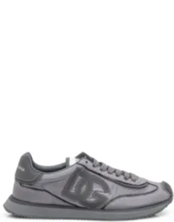 Low Sneakers