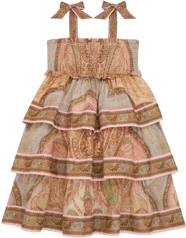 Dress "awaken"