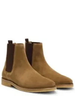 Beckham Chelsea Boots In Suede
