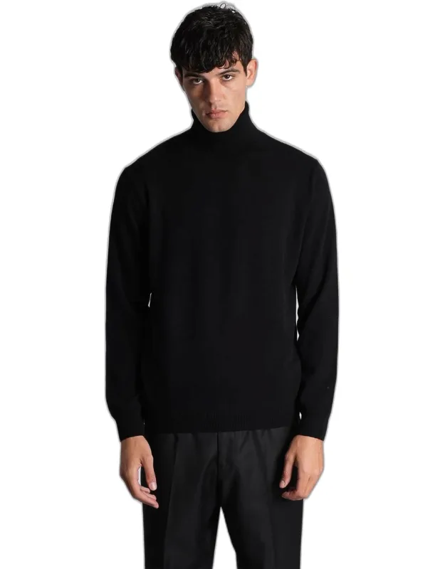 Knitwear With High Collar And Long Sleeves