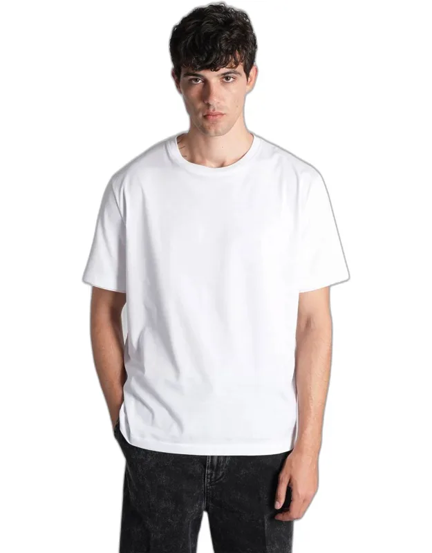 T-shirt With Round Neck And Short Sleeves