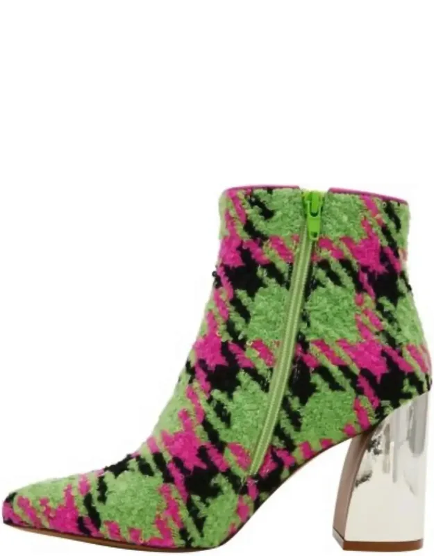 Jackyy Boots In Multi Plaid