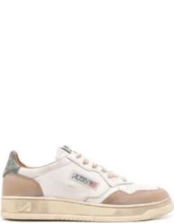 Medalist Vintage Distressed Sneakers