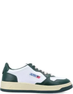 Bicolor Medalist Leather Low Sneakers