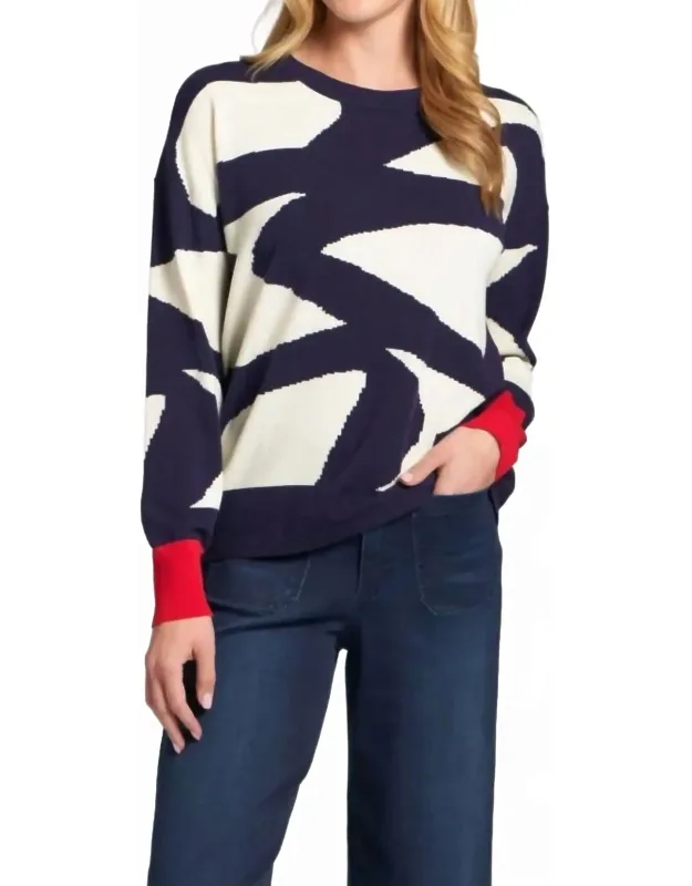 Graphic Print Crew Neck Knit Sweater