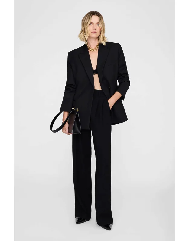 Aretha Blazer