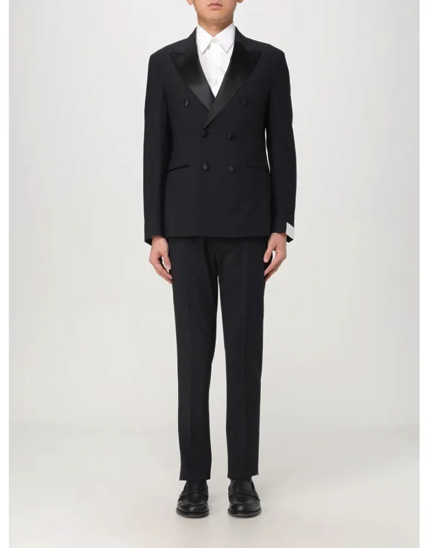 Suit