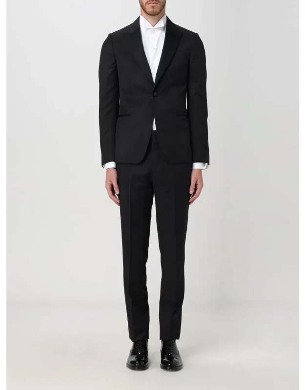 Suit