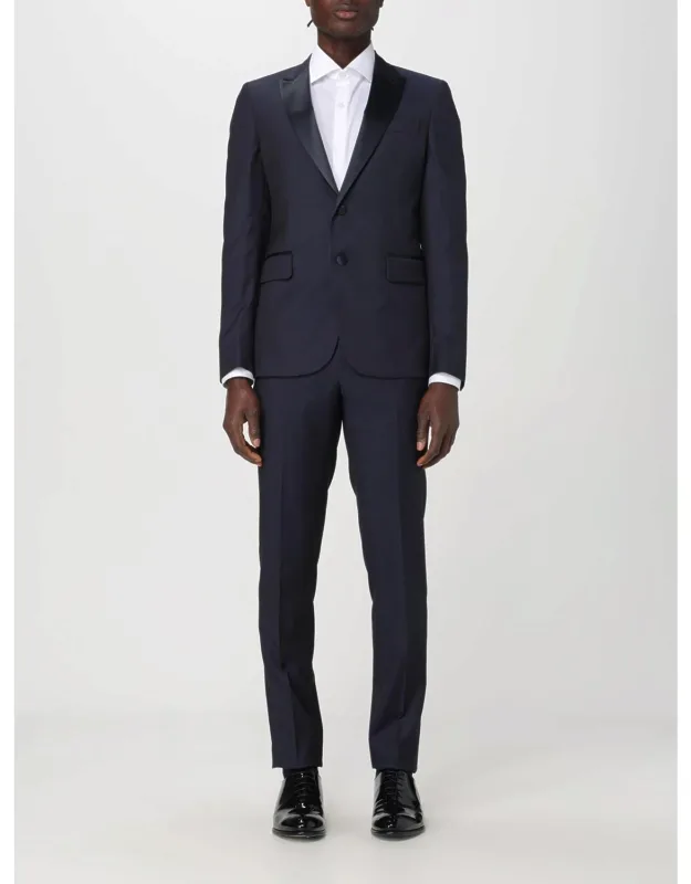 Suit