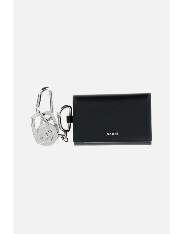 Tri-fold Wallet With Carabiner