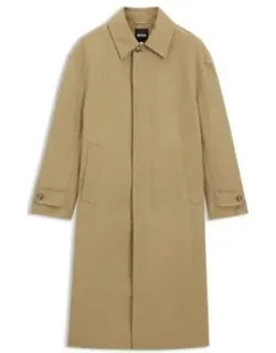 Water-repellent Coat With Concealed Closure