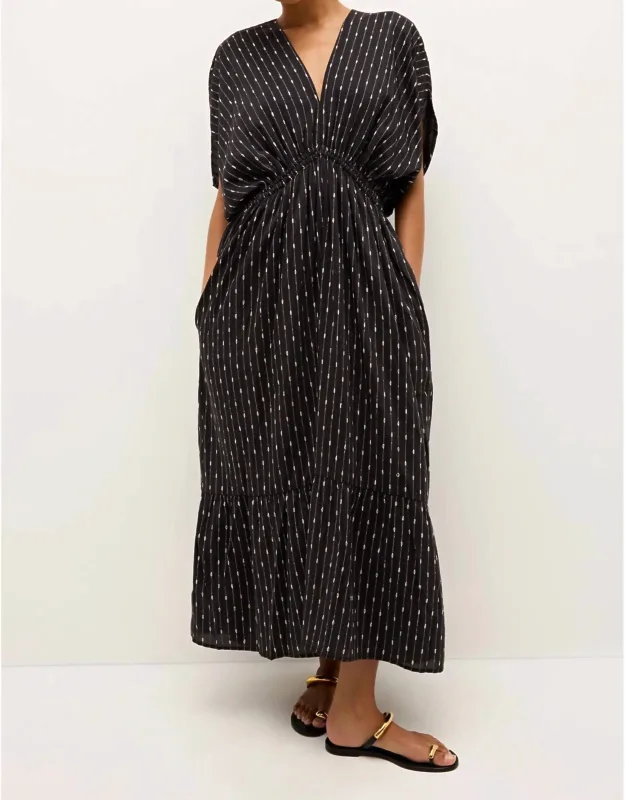 Venus Maxi Dress With Cap Sleeves And Side Pockets