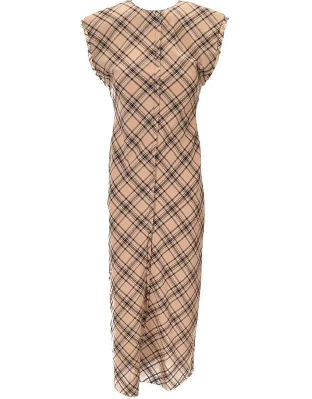 Robe Longue Avec Détails Bords Francs