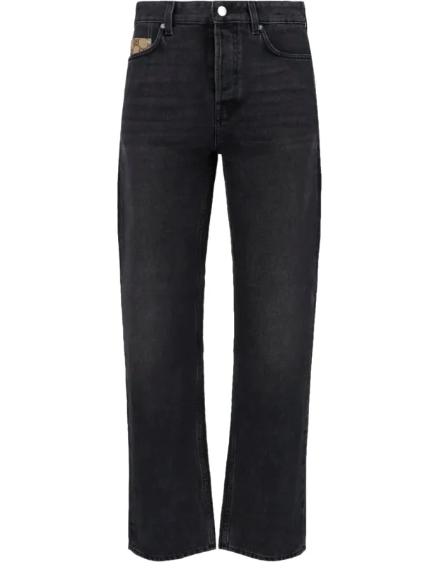 Straight Jeans