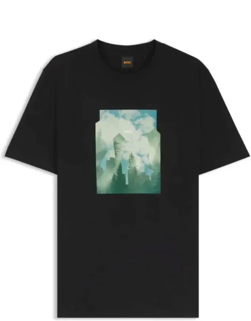 Printed-artwork T-shirt