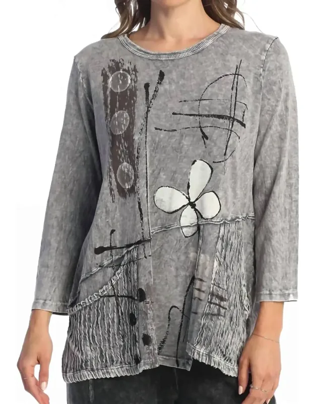 Petals Mineral Washed Cotton Wave Pocket Top