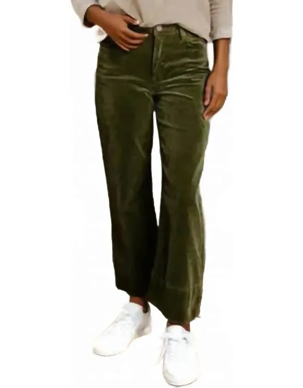 Rough Ridge Wide Leg Cords