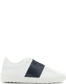 Open Sneakers