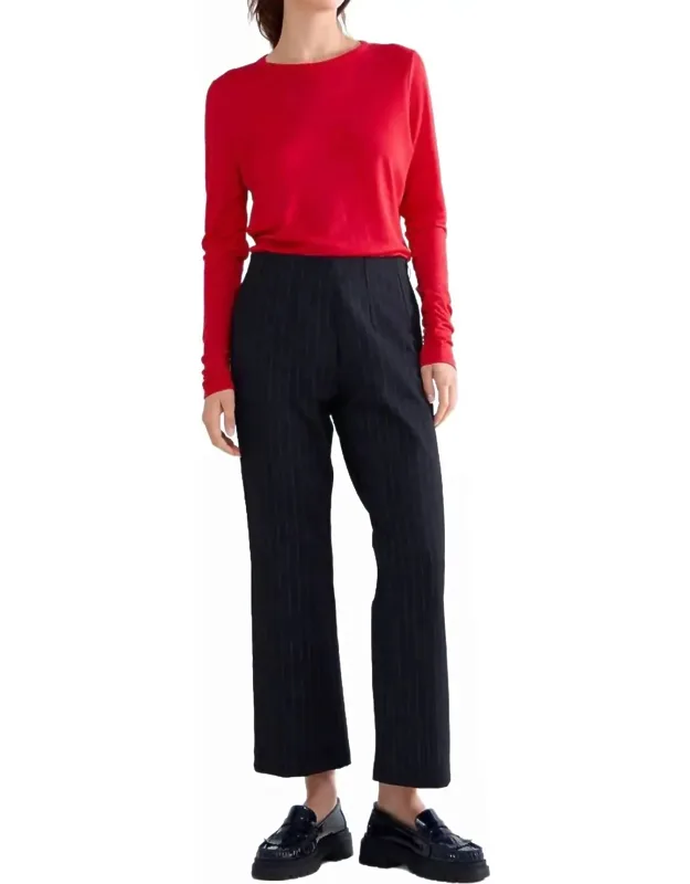 Crewneck Long Sleeve Top