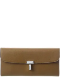T-lock Leather Continental Wallet - Luxurious And Functional Accessory