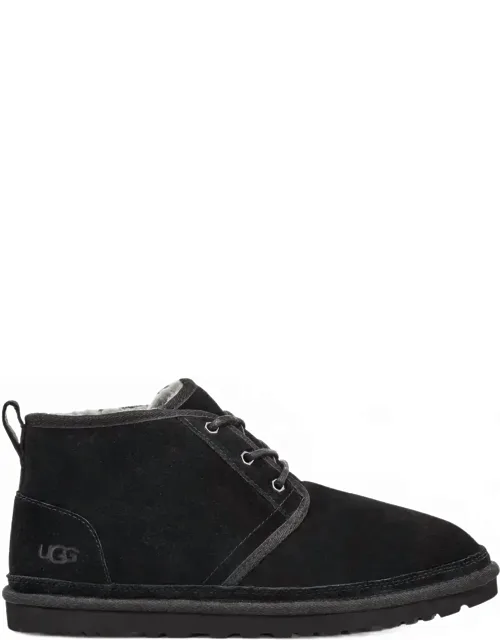 Neumel Chukka Boot With Suede Upper And Foam Footbed